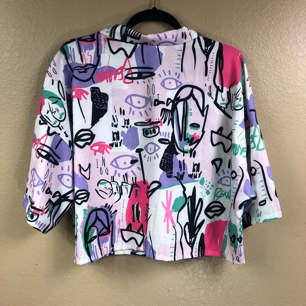 Abstract 80’s Print Boxy Button Front Crop Top. - image 2